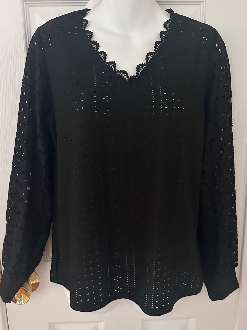 IWEMEK Eyelet Lace Blouse Women's Small Black Long Sleeve V-Neck NWT Boho NWT